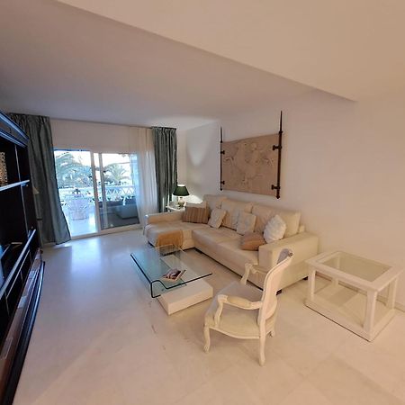 Luminous Apartment In Playas Del Duque , Puerto Banus By Holidays & Home Marbellac Extérieur photo