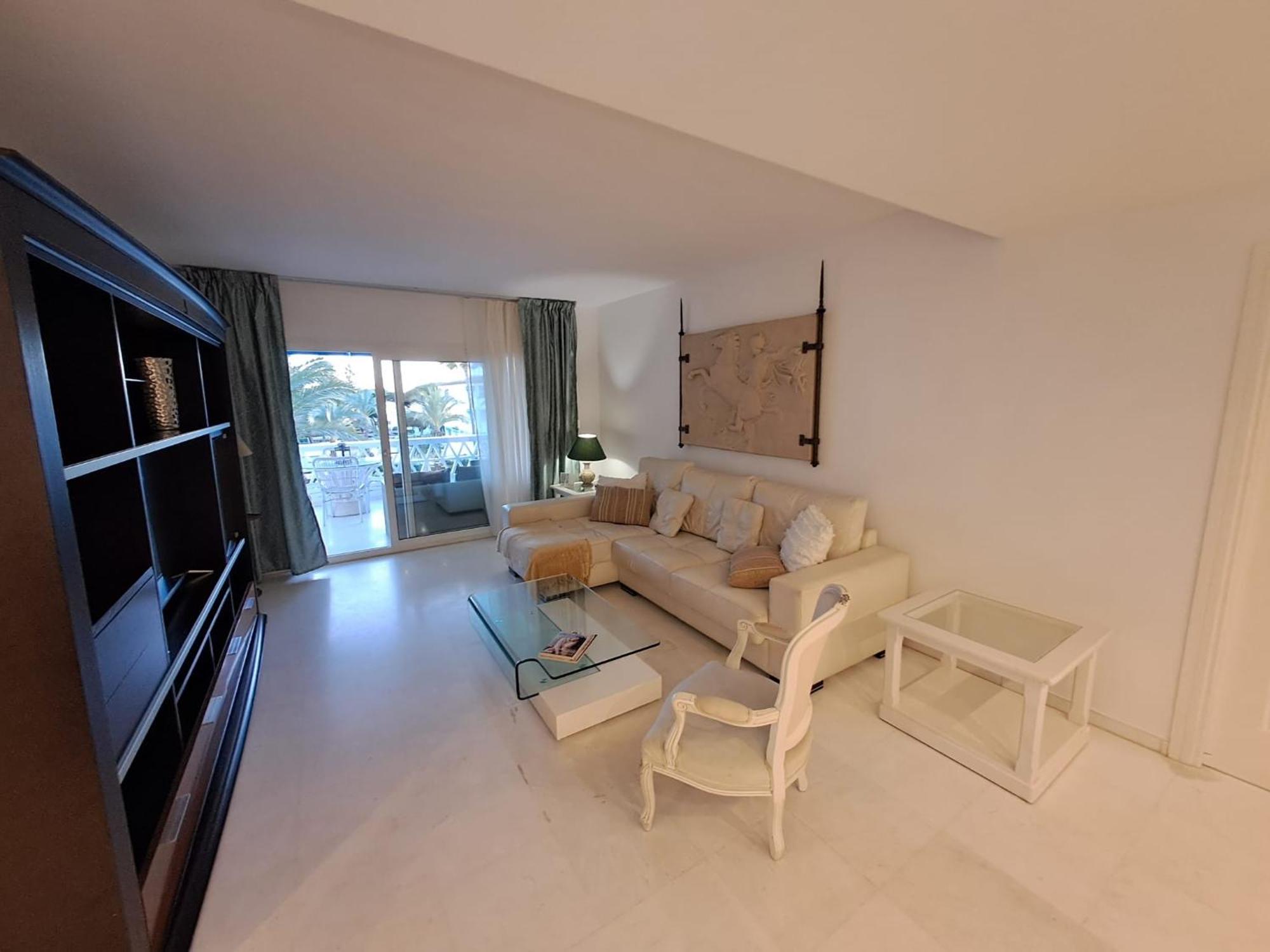 Luminous Apartment In Playas Del Duque , Puerto Banus By Holidays & Home Marbellac Extérieur photo