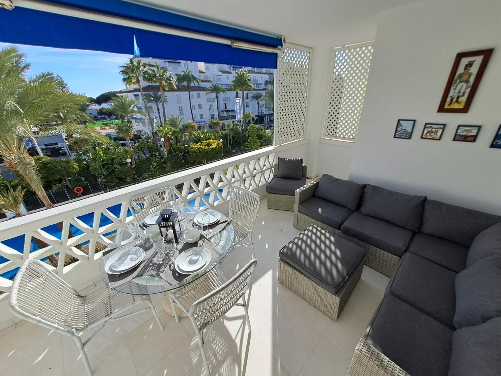 Luminous Apartment In Playas Del Duque , Puerto Banus By Holidays & Home Marbellac Extérieur photo